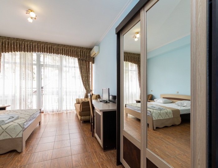 Стандарт 2-местный 1-комнатный вид на горы - Гостиница «Арстаа» Гагра